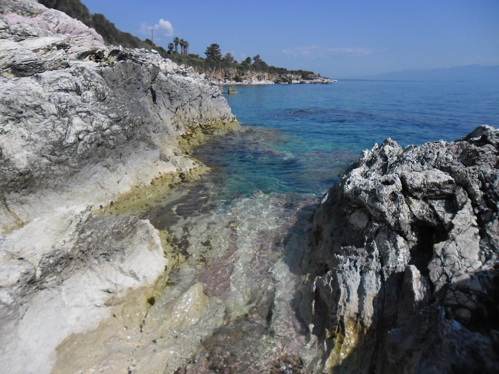 Villa Maria Chrani Bagian luar foto