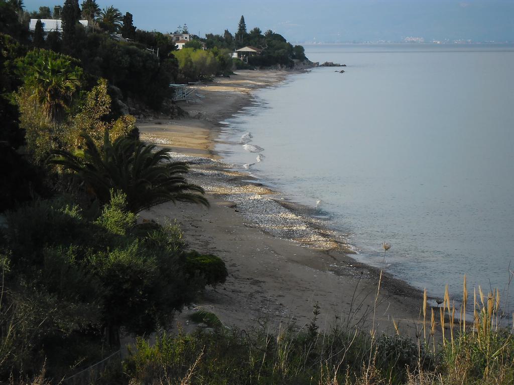 Villa Maria Chrani Bagian luar foto